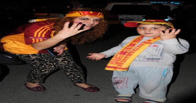 Zonguldak Ve Karabükte Şampiyonluk Coşkusu