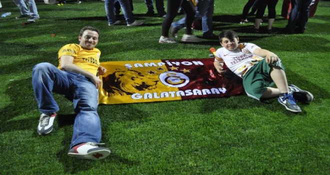 Floryada Galibiyet Coşkusu