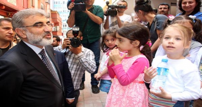 Bakan Yıldız: Tehdit Dilini Kullanmak Hiçbir Partiye Yakışmaz