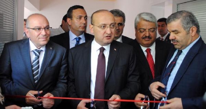 Başbakan Yardımcısı Akdoğan: Ak Parti, Türkiyede İstikrarın, Güvenin Ve Umudun Adıdır