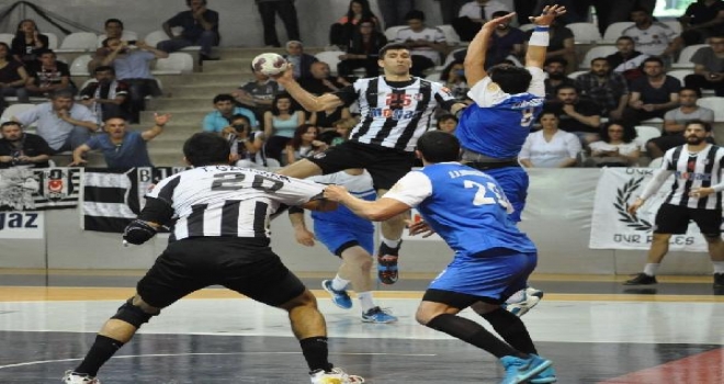 Beşiktaş Hentbol Takımı Şampiyonluğa Çok Yakın