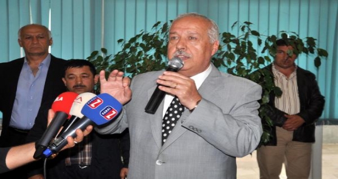 Zonguldak Belediyesinde Emekli Olan 123 Kişiye Plaket