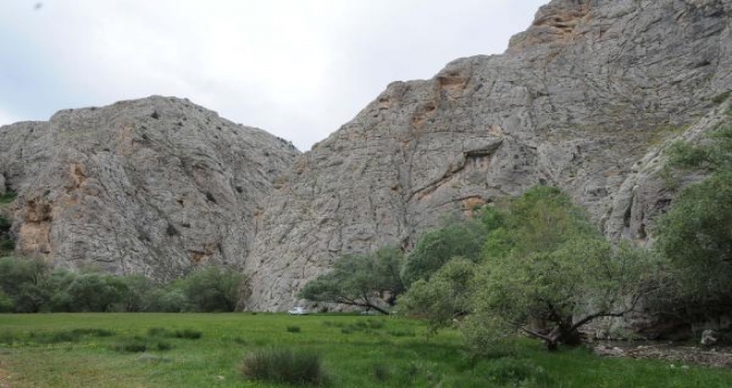Doğa Harikası Bölgeye Balık Çiftliği Yapılması Tepki Çekti