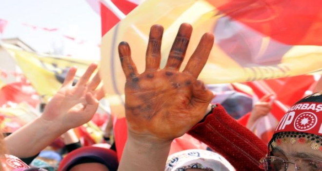 Erdoğan: Bir Pop Star Çıkardılar, İyi Saz Çalıyormuş