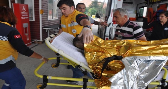 Evden Uzaklaştırma Cezası Alınca Kendini Yaktı