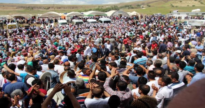 Batmanda Şeyh Halidi Anma Etkinliklerine 50 Bin Kişi Katıldı