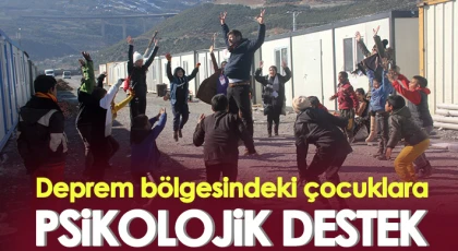  Deprem bölgesindeki çocuklara psikolojik destek
