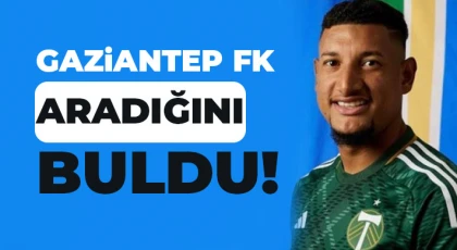 Honduraslı Bryan Acosta çıktı geliyor