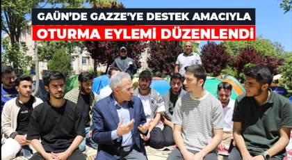 GAÜN’de GAZZE'ye destek amacıyla oturma eylemi düzenlendi