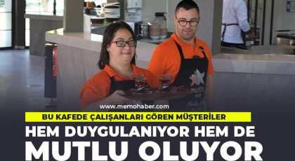Bu kafede çalışanları gören müşteriler hem duygulanıyor hem de mutlu oluyor