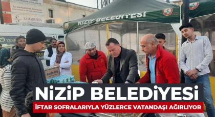 Nizip Belediyesi, iftar sofralarıyla yüzlerce vatandaşı ağırlıyor
