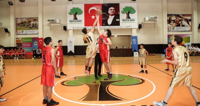 4. Geleneksel Basketbol Kurtuluş Kupası start aldı