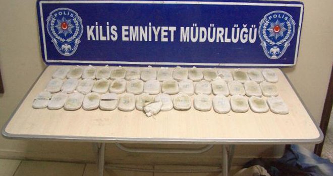 7KİLO ESRAR ELE GEÇİRİLDİ