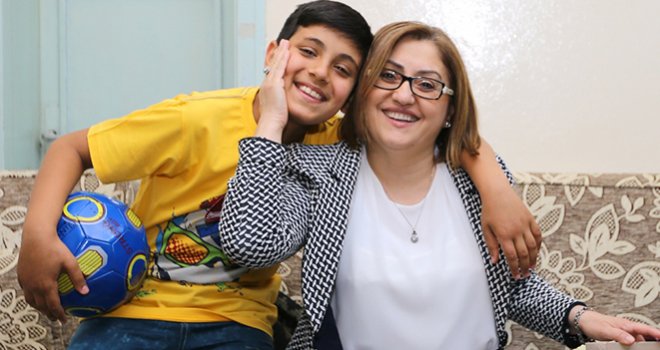 991 YETİM ÇOCUĞUN HAYALİNİ GERÇEKLEŞTİRDİ