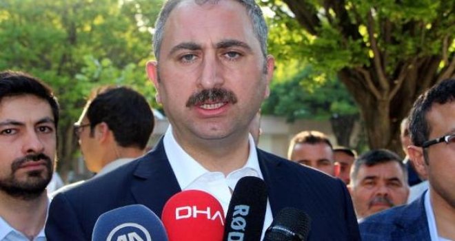 Adalet Bakanı Gül: Suruç'ta yapılan saldırıyı kınıyorum