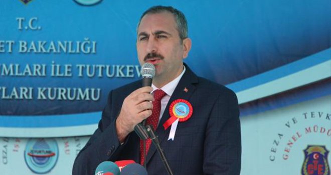 Adalet Bakanı Gül: Terörü bitireceğiz