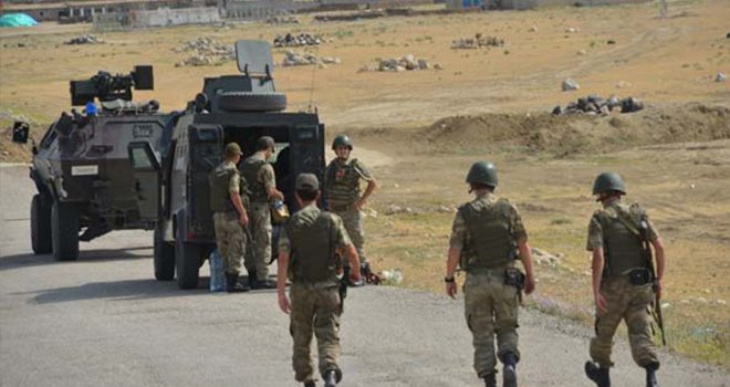 Ağrı'da 1 saatlik çatışma