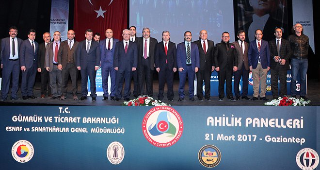 Ahilik Panellerinin ilki GAÜN'de düzenlendi