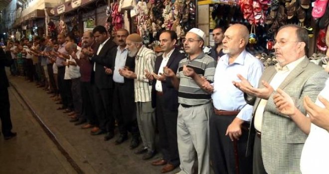 AK PARTİ VE HDP ADAYLARI BİRLİKTE DUA ETTİ...