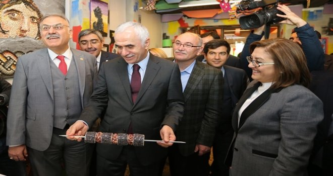 AK Parti Yerel Yönetimler Gaziantep'te buluştu