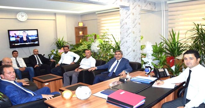 AK PARTİ’DEN ÖKKEŞ DEMİR’E ZİYARET
