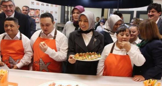 AK Parti'li Çalık: 5 bin engelli istihdam edilecek