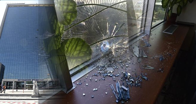 Ankara Büyükşehir Belediyesi'ne ateş açıldı