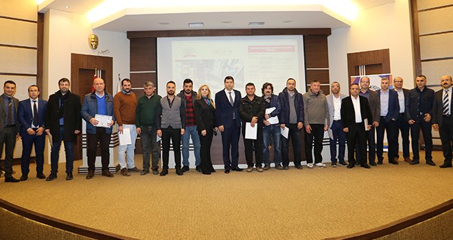 Asansörcüler asansör mevzuatı hakkında bilgilendirildi