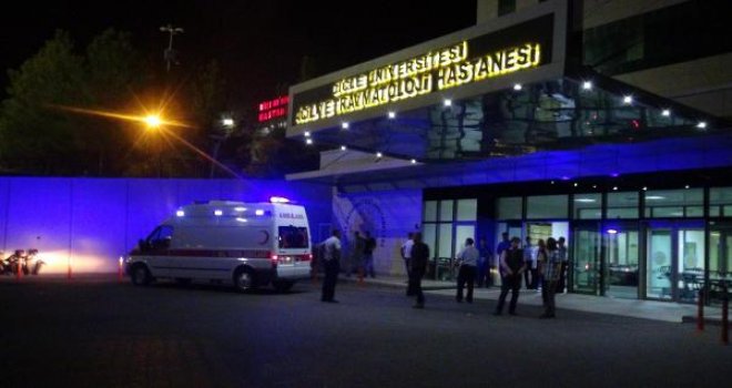 ASKERİ ARACA BOMBALI SALDIRI: 23 YARALI