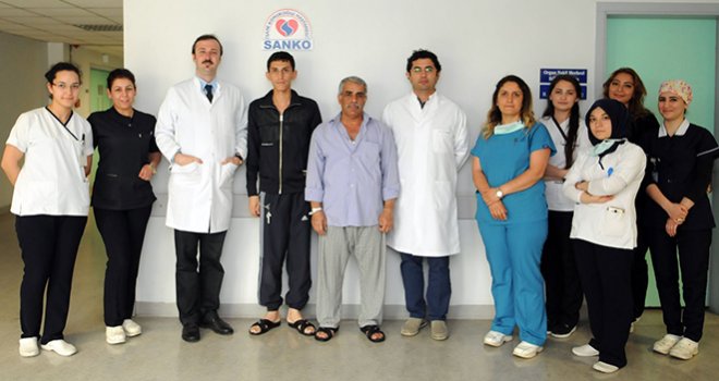 Babadan Oğluna Böbrek Nakli Yapıldı