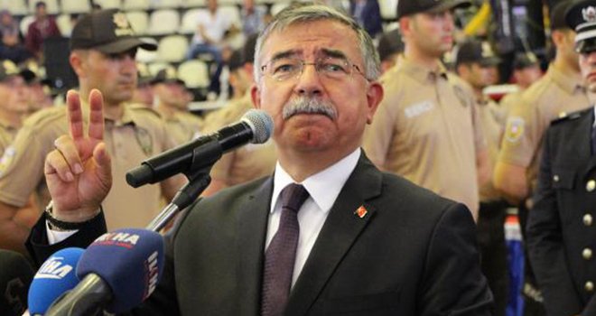 Bakan Yılmaz öğretmenlere müjdeyi Gaziantep'ten verdi