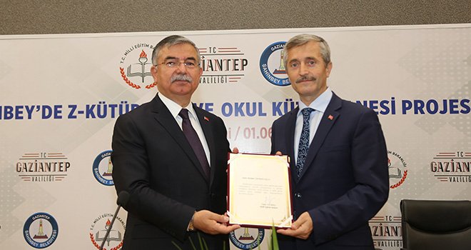 Bakan Yılmaz'dan Tahmazoglu'na teşekkür beratı 