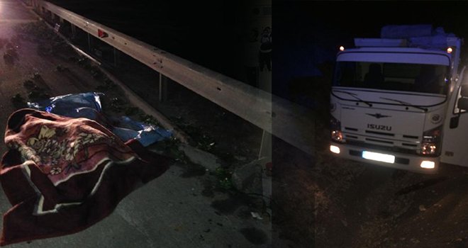 Gaziantep'te bariyerlere çarpan kamyonet sürücüsü öldü