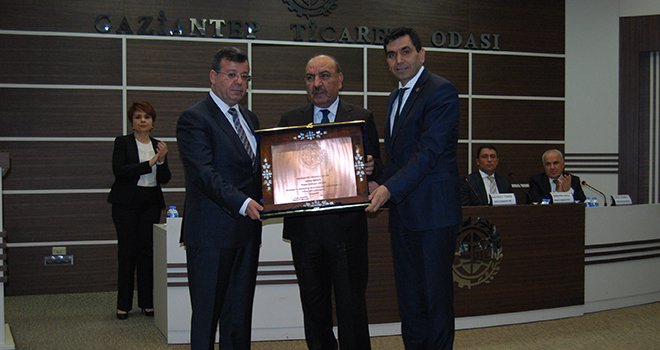 Başkan Aslan'a onur ödülü...