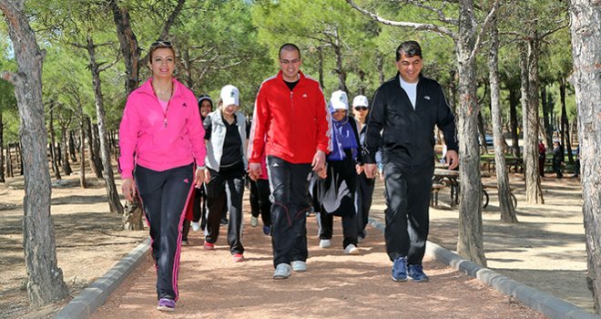 BAŞKAN FADILOĞLU, HANIMLARLA SPOR YAPTI