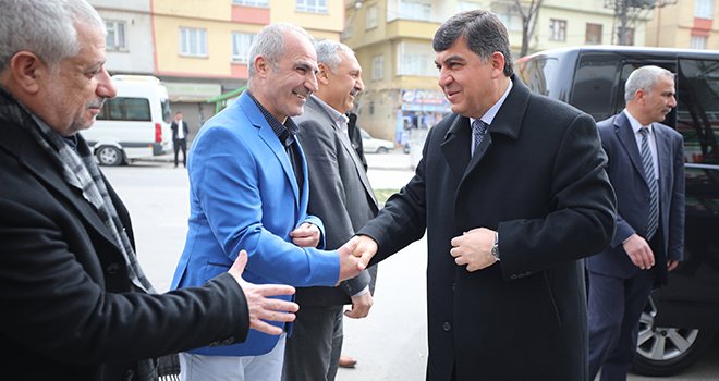 Başkan Fadıloğlu'na ailelerden yoğun ilgi