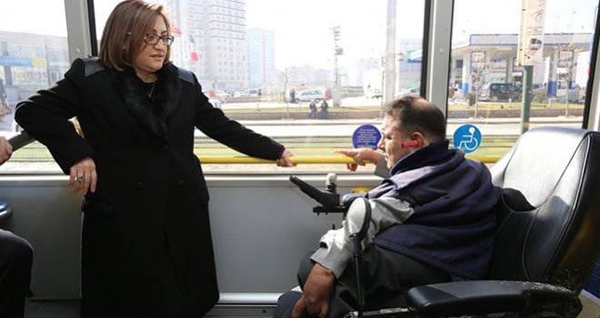 BAŞKAN ŞAHİN ENGELLİLER HAFTASINI KUTLADI