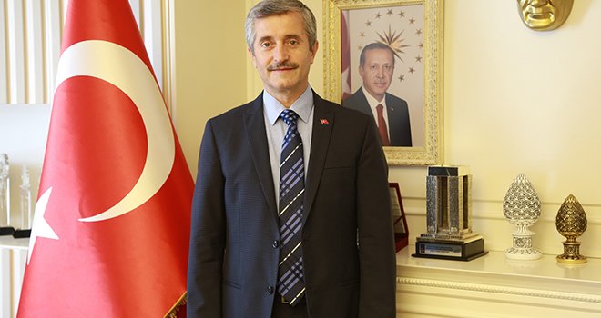 Başkan Tahmazoğlu Avukatlar gününü kutladı