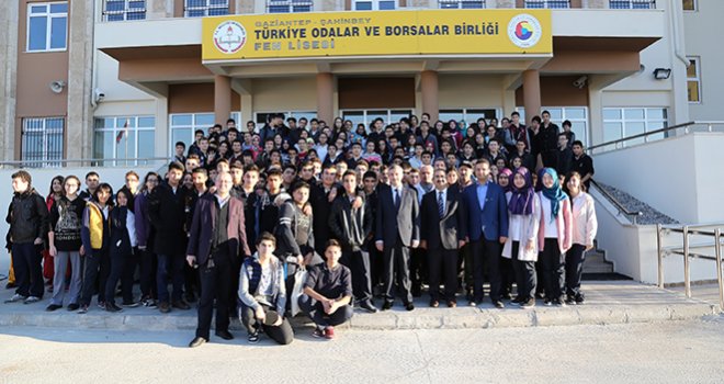BAŞKAN TAHMAZOĞLU ÖĞRENCİLERLE BULUŞTU