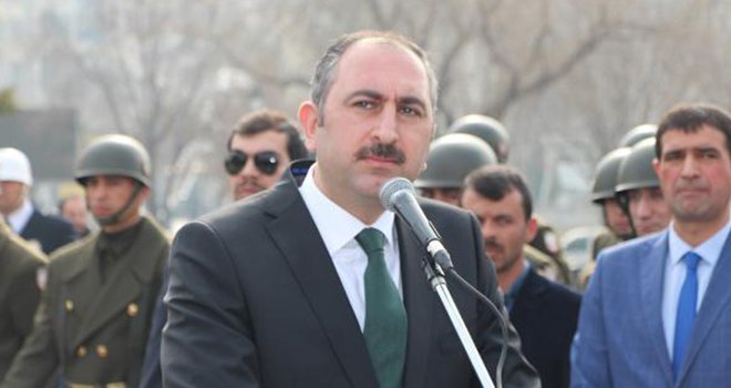 Gazi ve şehit oluruz ama asla bu ülkeyi böldürtmeyiz