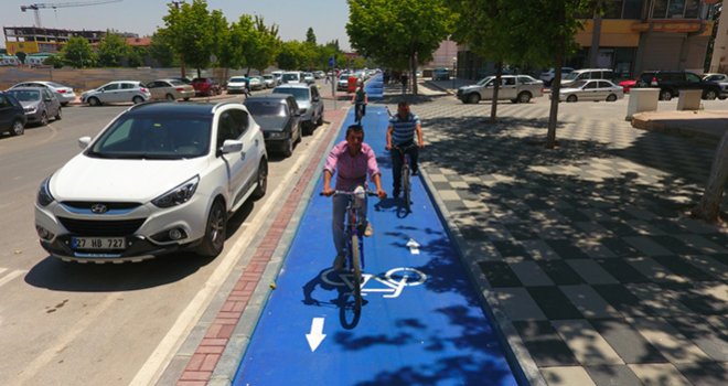 Büyükşehir, Kent Merkezine 54 Kilometre Bisiklet Yolu Yapıyor