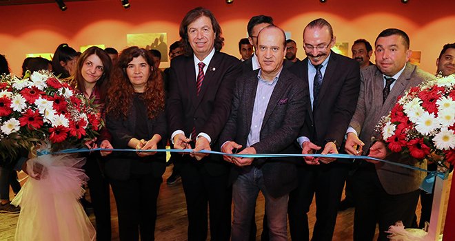 Büyükşehir, "Reha Bilir Fotoğraf Sergisi" düzenledi