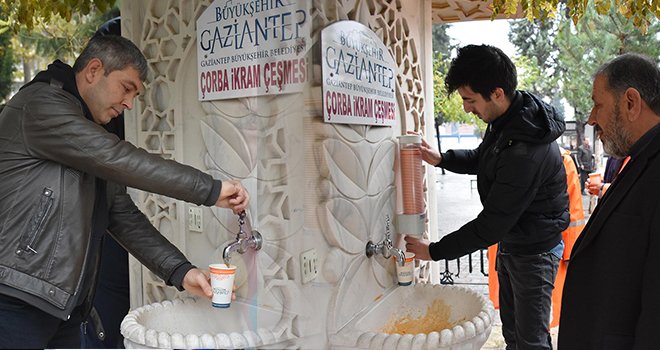 Büyükşehir'den binlerce kişiye sıcak çorba