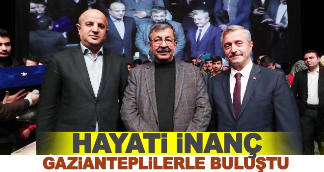 Can veren Pervaneler isimli konferans düzenledi