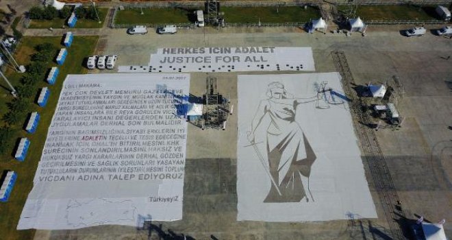 Adalet Mitingi'nde dev dilekçe