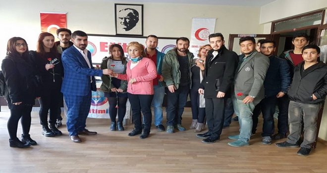 CHP’li gençler öğretmenleri unutmadı