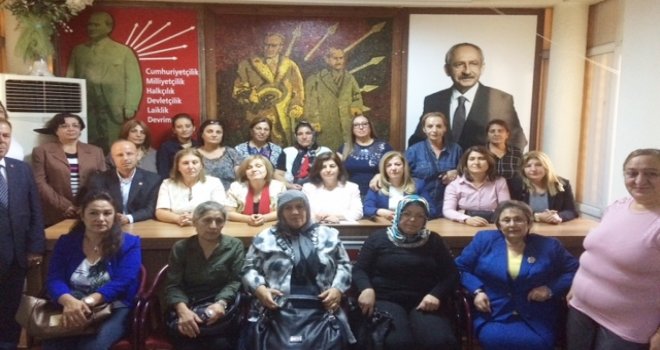 CHP'li kadınlar Bahriye Üçok'u unutmadı