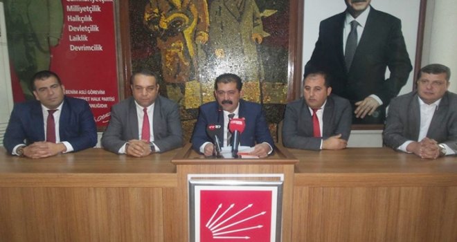 CHP’Lİ ÖZTÜRK, İL BAŞKAN ADAYLIĞINI AÇIKLADI