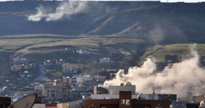Cizre'de Çatışma: 1 Polis Şehit, 3 Yaralı