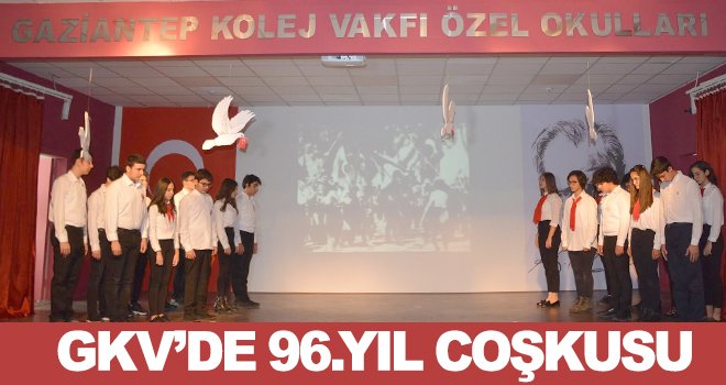 Cumhuriyet Oratoryosu ayakta alkışlandı
